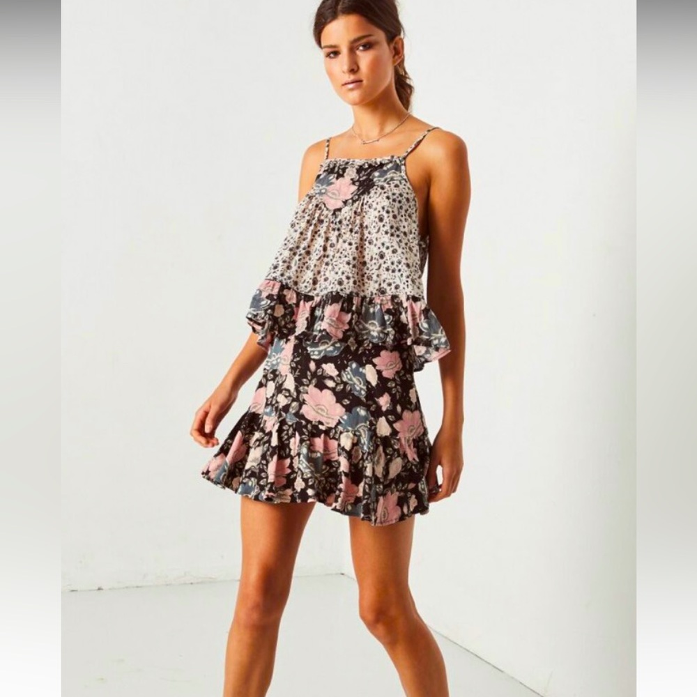 Spell & The Gypsy Collective Winona Bohemian Floral Mini Skirt Size Small